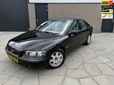 Zwart Occasion 2002 Volvo S60 Sedan | € 2.795 (Eerlijke prijs)
