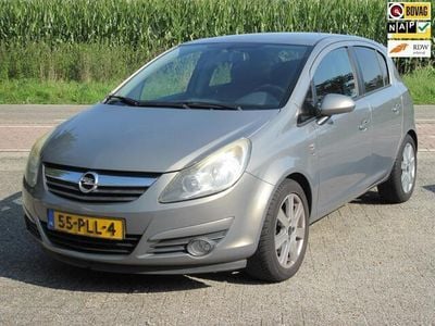 Bruin Occasion 2011 Opel Corsa Edition Hatchback | € 5.500 (Iets duurder)