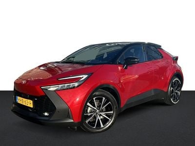 Occasion Toyota C-HR 140 PK (102 kW) 2025 Rood (metallic) SUV