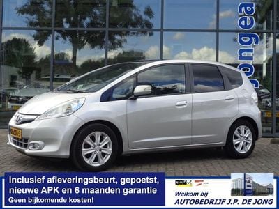 Grijs (metallic) Gebruikt 2013 Honda Jazz Elegance Hatchback | € 9.750 (Eerlijke prijs)