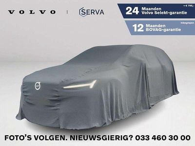 Grijs (metallic) Gebruikt 2022 Volvo V60 Plus Stationwagen | € 33.995 (Iets duurder)
