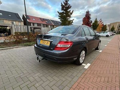 Mercedes C200