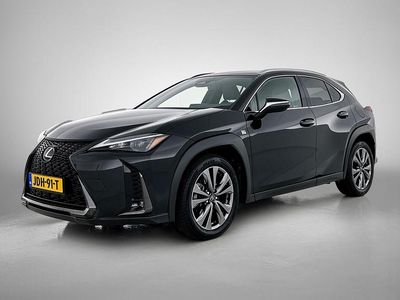 Zwart Gebruikt 2024 Lexus UX 300h F Sport SUV | € 41.950