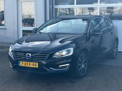Occasion Volvo V60 Summum 215 PK (158 kW) 2014 Zwart (metallic) Stationwagen