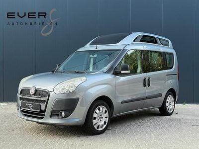 Grijs (metallic) Gebruikt 2011 Fiat Doblò MPV | € 19.950