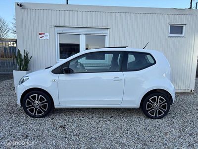 Wit Gebruikt 2014 VW up! Cup Hatchback | € 5.950 (Goede deal)