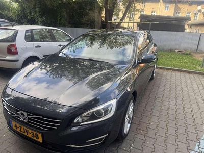 Occasion 2015 Volvo V60 Summum Stationwagen | € 12.500 (Duur)