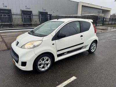 Occasion Peugeot 107 68 PK (50 kW) 2011 Wit Hatchback