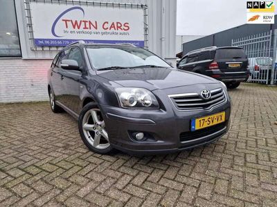 tweedehands Toyota Avensis Wagon 2.2 D-4D Luna