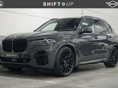Grijs Occasion 2022 BMW X5 M Sport SUV | € 67.940 (Iets duurder)