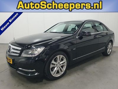Zwart Gebruikt 2011 Mercedes C180 Avantgarde Sedan | € 10.995 (Eerlijke prijs)