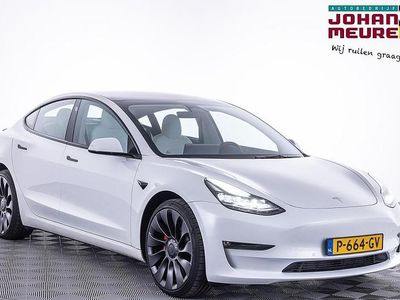 Wit Gebruikt 2022 Tesla Model 3 Performance Sedan | € 32.900 (Eerlijke prijs)