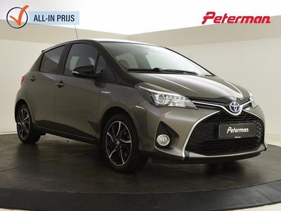 Bruin Gebruikt 2016 Toyota Yaris Hybrid Trend Hatchback | € 13.499 (Eerlijke prijs)