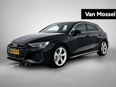 Zwart Gebruikt 2025 Audi A3 Sportback Design Hatchback | € 40.900 (Duur)