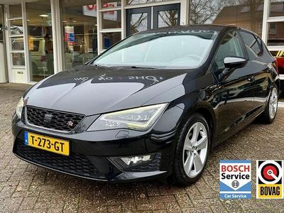 Zwart Gebruikt 2014 Seat Leon ST FR Stationwagen | € 9.950 (Iets duurder)