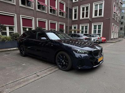 Occasion BMW i5 250 kW (340 PK) 2024 Zwart Stationwagen