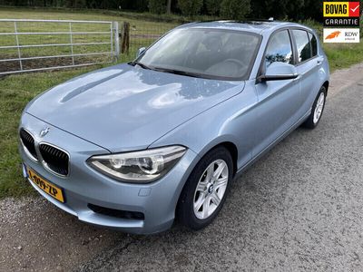 tweedehands BMW 116 1-SERIE i automaat met schuifdak