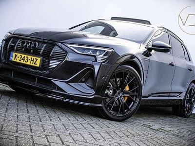 Zwart (metallic) Occasion 2020 Audi e-tron S-Line SUV | € 25.430 (Eerlijke prijs)