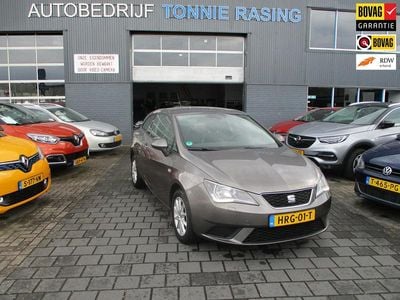 Grijs Gebruikt 2016 Seat Ibiza SC Style Hatchback | € 7.940 (Eerlijke prijs)
