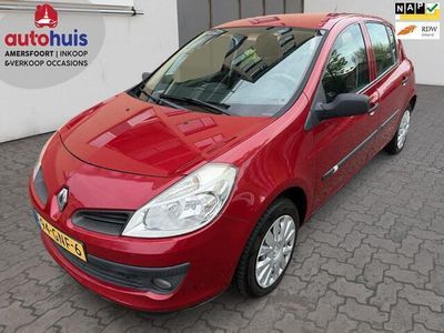 Renault Clio II