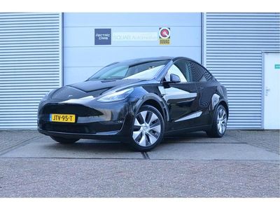 Zwart Occasion 2024 Tesla Model Y Long Range AWD SUV | € 41.499 (Iets duurder)