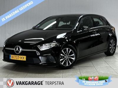 tweedehands Mercedes A160 Business Solution /Camera! /Zwarte Hemel! /Apple + Android /Navi /Climat /Cruise /Elek. pakket /Bluetooth /16"LMV /LED Dagrijverl. /PDC V+A /Regensensor /Armsteun /Isofix.