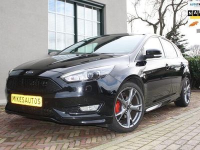 tweedehands Ford Focus 1.5 TDCI ST-Line 12 Mnd Garantie