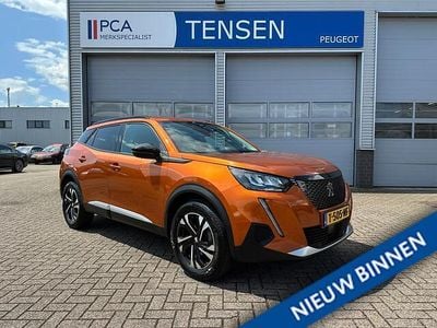 Occasion Peugeot 2008 Allure 131 PK (96 kW) 2022 Oranje (metallic) SUV