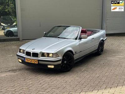 Grijs Occasion 1996 BMW 318 Executive Cabriolet | € 4.949