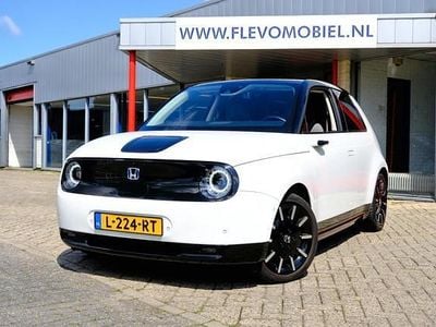 Honda e