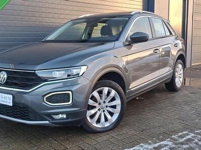 Grijs Occasion 2019 VW T-Roc Sportline SUV | € 20.749 (Eerlijke prijs)