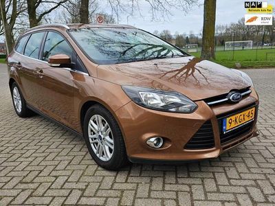 tweedehands Ford Focus Wagon 1.0 EcoBoost Titanium airco cruis control pa