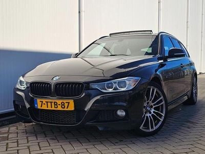 Zwart (metallic) Occasion 2014 BMW 316 M Sport Stationwagen | € 8.500 (Eerlijke prijs)