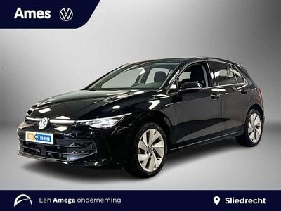 Occasion VW Golf VIII Pro 116 PK (85 kW) 2025 Zwart (metallic) Hatchback