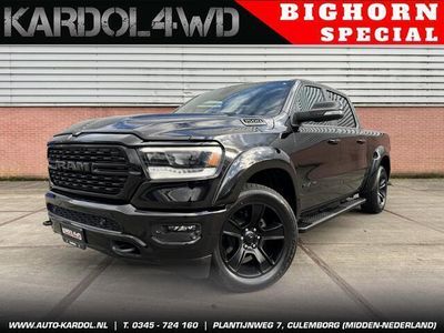 tweedehands Dodge Ram PICKUP 1500 5.7 V8 4x4 Crew Cab Big Horn Night Special | Incl Vrachtcontainer (huif) |Incl. lederen bekleding | Trekhaak 13-polig |LPG| NOG 1 OP VOORRAAD!!! | Nieuwe Auto incl. LPG | Geheel rijklaarprijs | DIRECT RIJDEN |