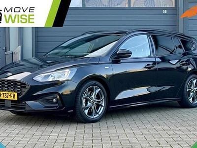 Zwart Occasion 2020 Ford Focus ST-Line Stationwagen | € 14.945 (Goede deal)
