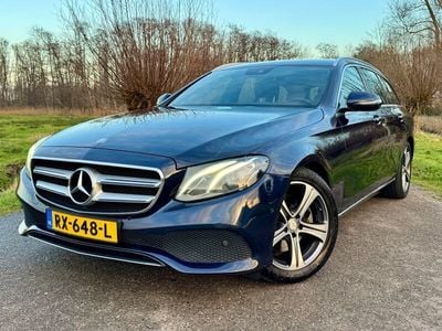 Mercedes E200