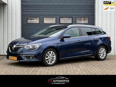 Gebruikt 2017 Renault Mégane IV Zen Stationwagen | € 6.350 (Iets duurder)