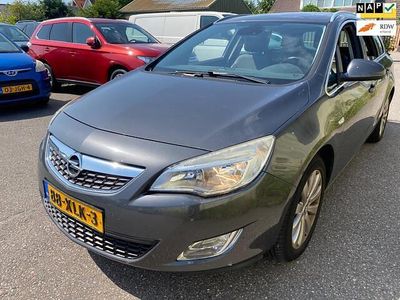 Grijs Gebruikt 2012 Opel Astra Cosmo Stationwagen | € 3.950 (Eerlijke prijs)