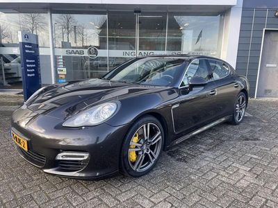 Grijs, metallic lak Gebruikt 2010 Porsche Panamera Turbo Sedan | € 25.950