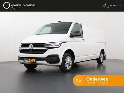 tweedehands VW Transporter 2.0 TDI Automaat 150pk L2H1 Highline | LED | Trekhaak | Navigatie | Airco | Cruise Controle | Bluetooth