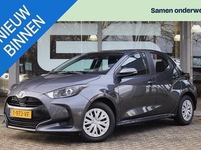 Grijs Gebruikt 2023 Toyota Yaris Active Hatchback | € 19.910 (Eerlijke prijs)