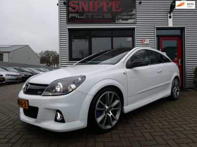 tweedehands Opel Astra GTC 2.0 T OPC Race Camp -241 PK-RECARO-STOELVERWARMING-XENON