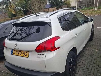 Wit Occasion 2014 Peugeot 208 Active Hatchback | € 6.250 (Eerlijke prijs)