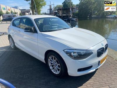 BMW 114