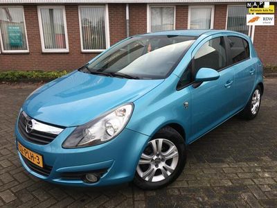 Blauw Occasion 2011 Opel Corsa Edition Hatchback | € 3.850 (Iets duurder)