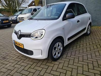 Wit Gebruikt 2021 Renault Twingo Life Hatchback | € 9.999 (Eerlijke prijs)