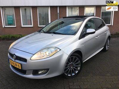 tweedehands Fiat Bravo 1.4 T-Jet /PANO/PDC/6BAK/CLIMA/RIJDTNIEUW!/