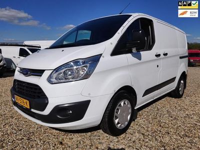 tweedehands Ford Transit Custom 270 2.2 TDCI L1H1 Dubbele schuifdeur , 1e Eig , Werkplaats inrichting , Super frisse bus.