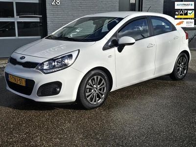 Occasion Kia Rio 86 PK (63 kW) 2014 Wit Hatchback